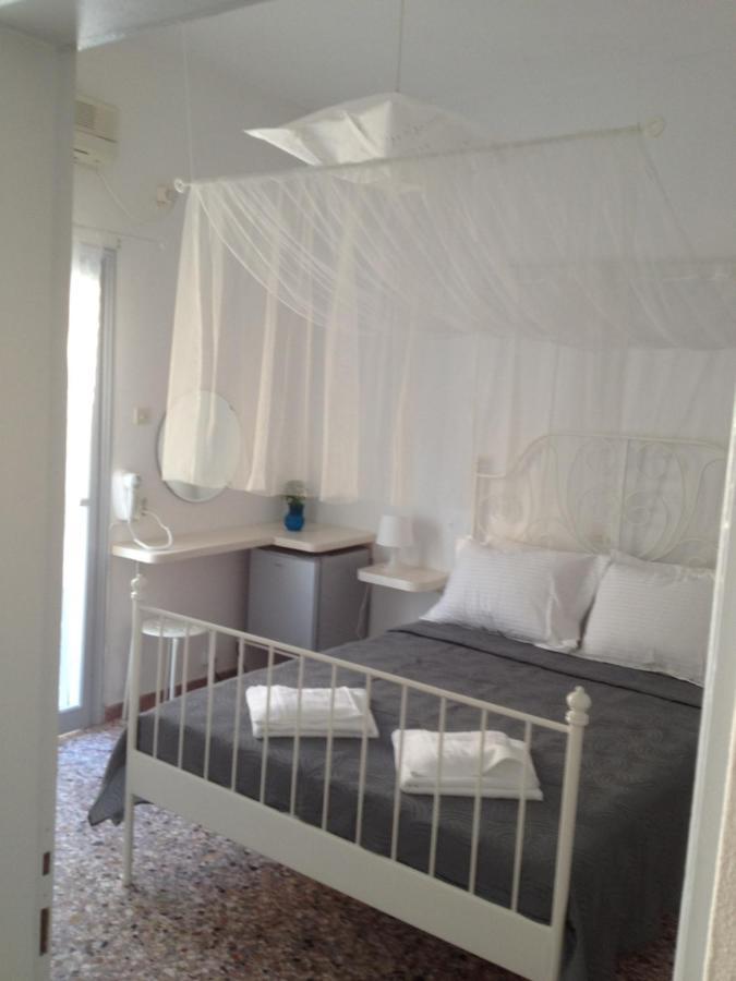Sagma Beach Rooms เปริสซา ภายนอก รูปภาพ