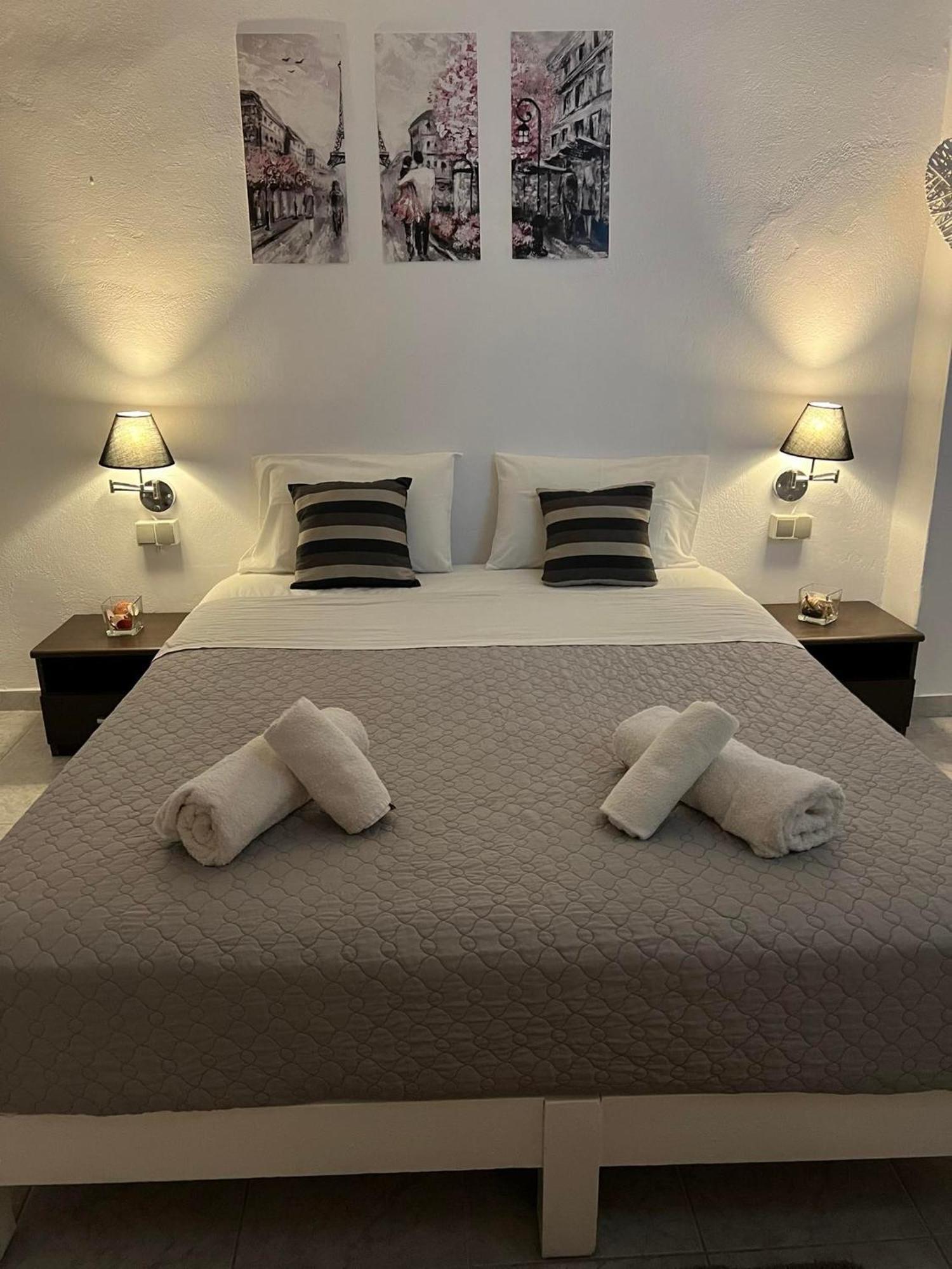 Sagma Beach Rooms เปริสซา ภายนอก รูปภาพ