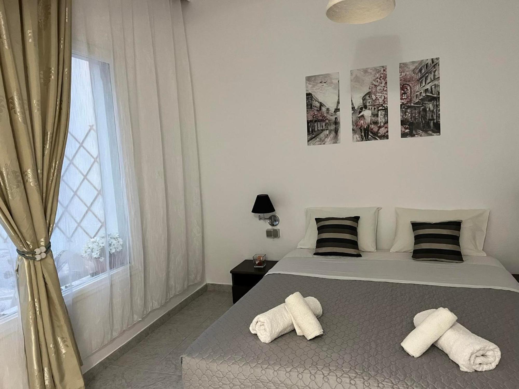 Sagma Beach Rooms เปริสซา ภายนอก รูปภาพ