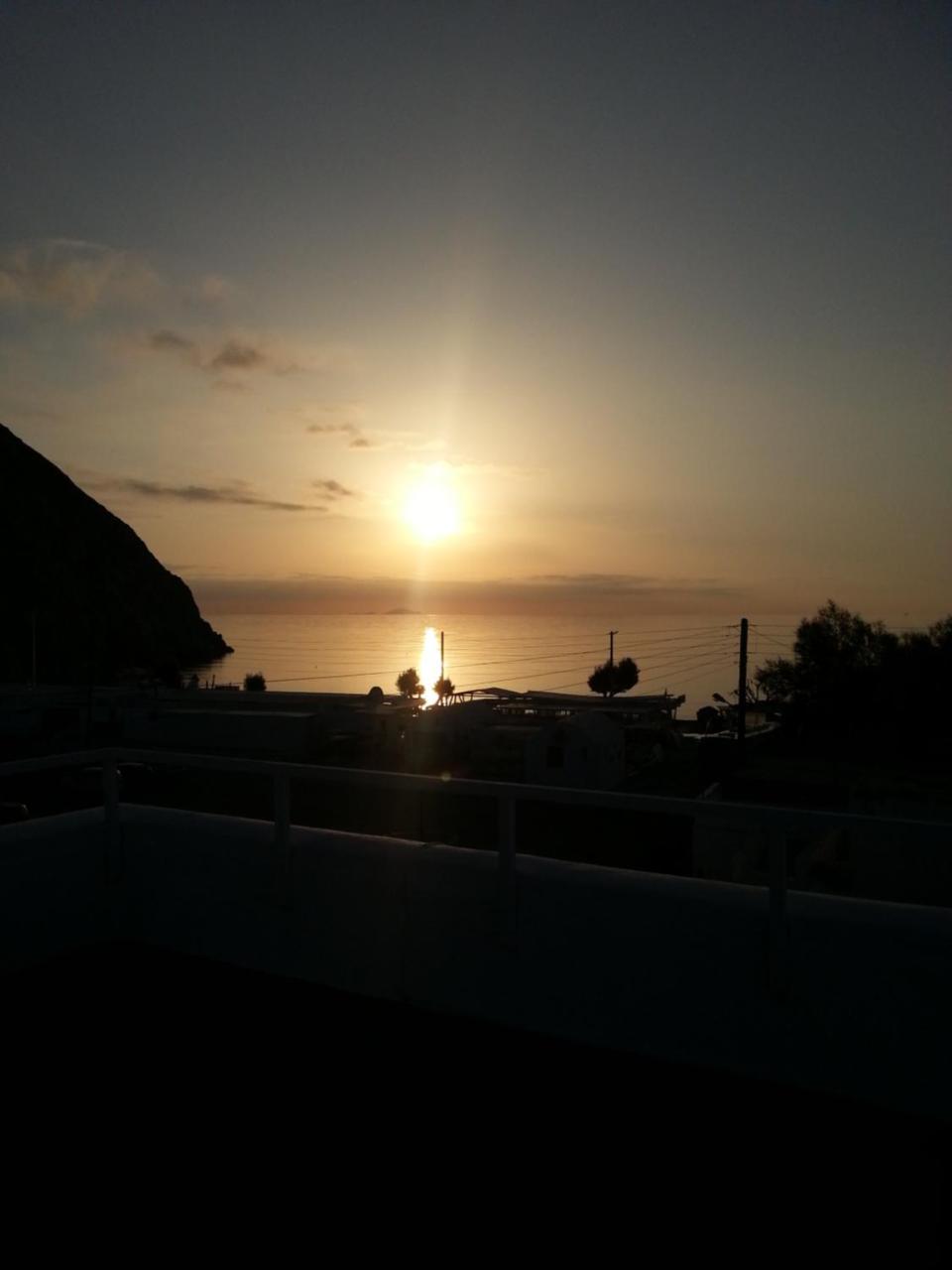 Sagma Beach Rooms เปริสซา ภายนอก รูปภาพ